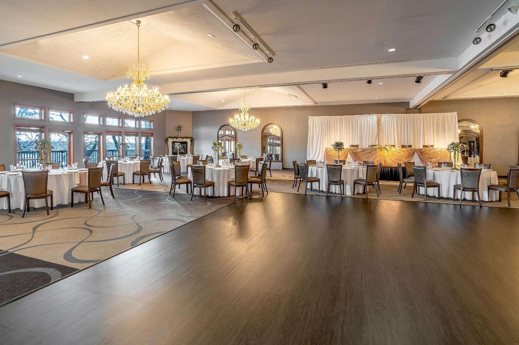 Riverview & Suites, Ascend Collection Hotel